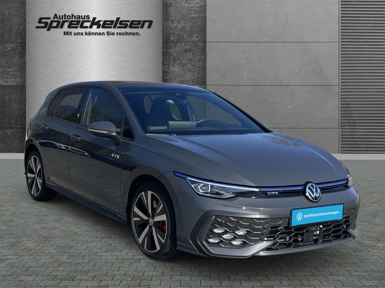Volkswagen Golf VIII 1.5 TSI eHybrid GTE Automatik Navi+DCC