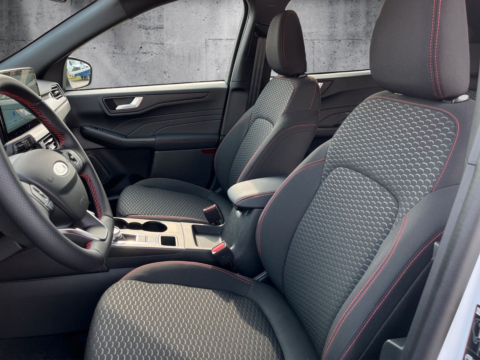 Ford Kuga ST-Line - Samsaru's Car Outlet