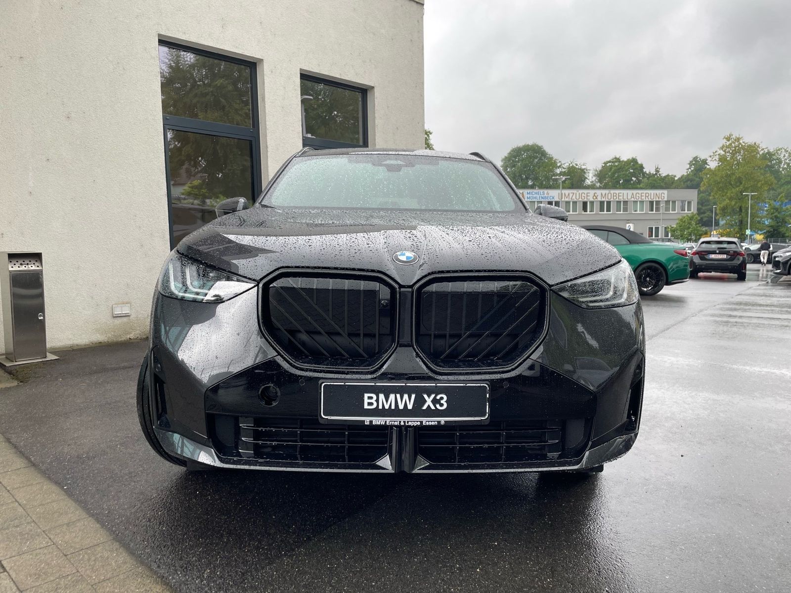 BMW X3 30e xDrive || M Sport Pro AHK Pano H&K 360°