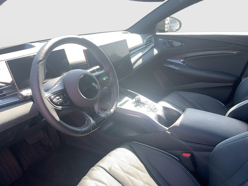 BYD Seal Excellence