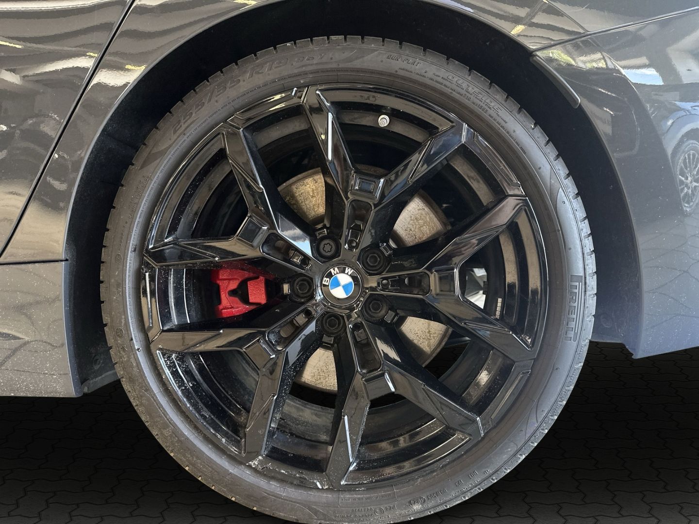 BMW 320 d xDrive T. M-SPORT-PRO PANO ACC AHK 360°HUD