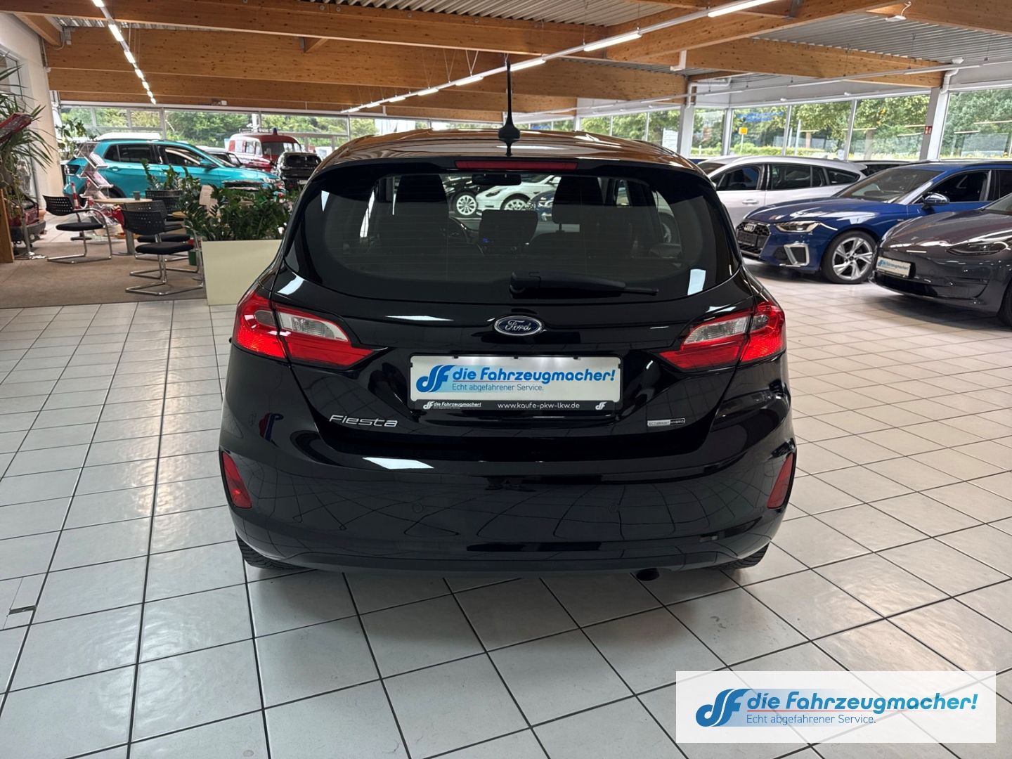 Ford Fiesta Titanium M-Hybrid - Samsaru's Car Outlet