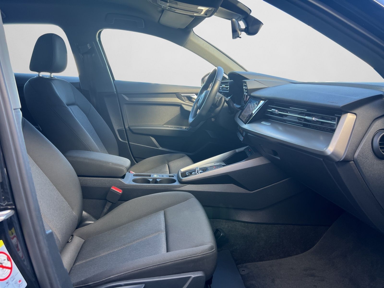 Audi A3 Sportback 30 TFSI S tronic PDC SITZHZG NAVI P