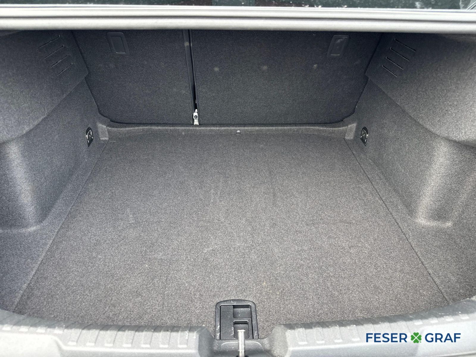 Audi A3 Limousine 30 TFSI 85 kW S tro.+CARPLAY+SITZHE