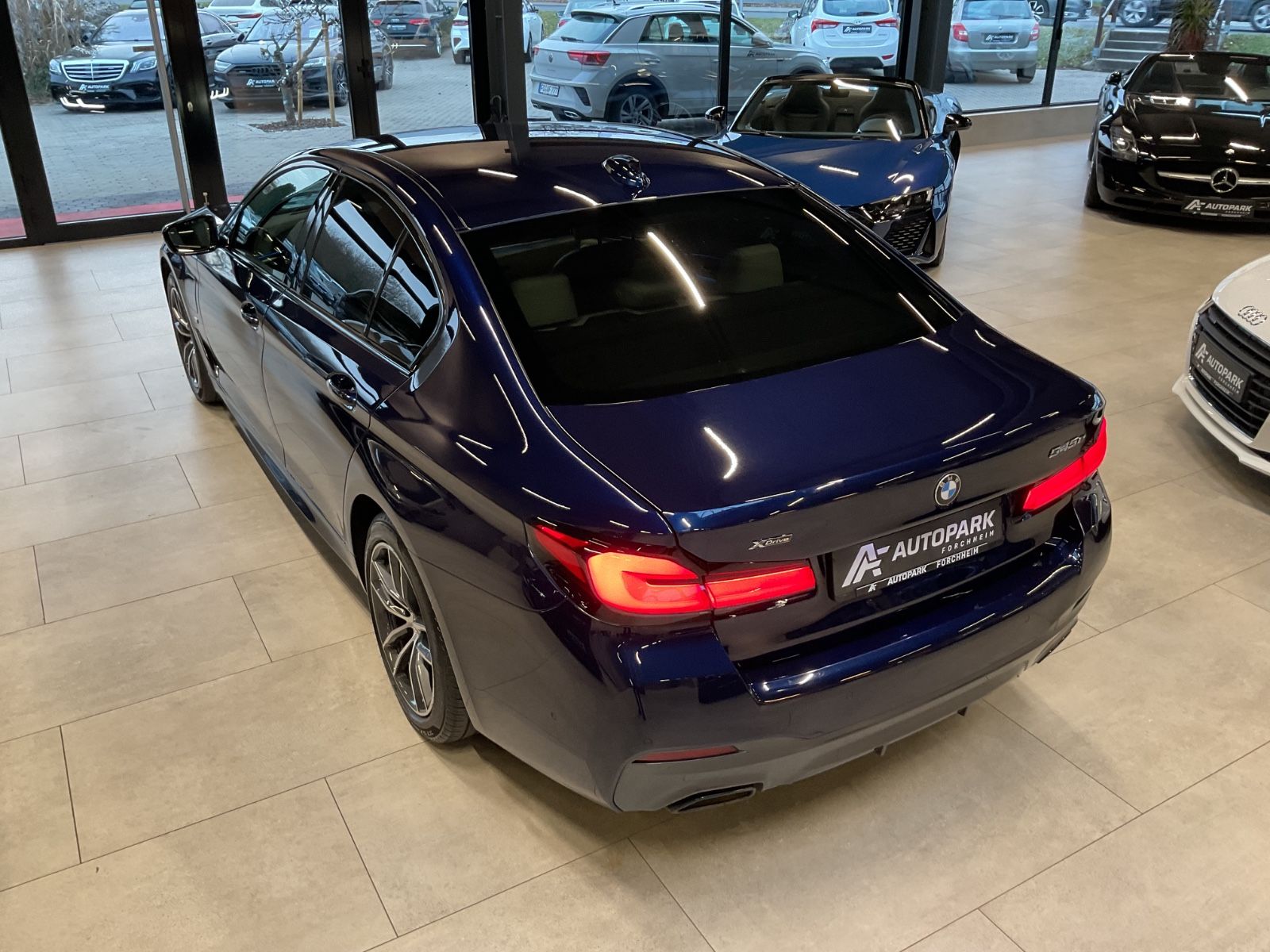 BMW 545e xDr. M Paket Exclusivleder HuD Laserl.