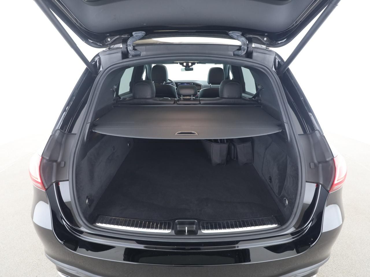 Mercedes-Benz GLE 350 de 4M AMG Night Burmester MBUX Pano LED