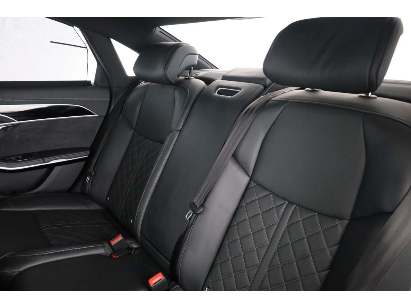 Audi A8 50 TDI S-Line qu AHK/VC/B&O/LED/Head-up/Pano