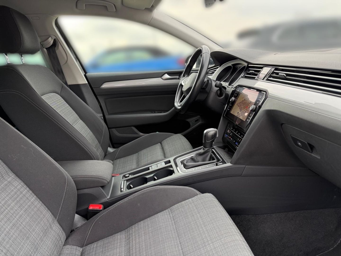 Volkswagen Passat 2.0 TDI DSG - Samsaru's Car Outlet