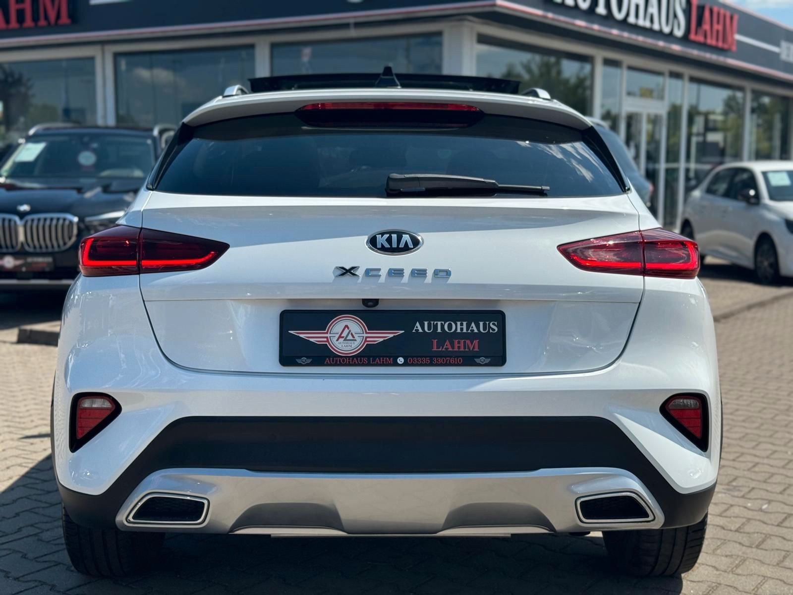 Kia XCeed 1.6 Plug-in Hybrid Platinum Edition - Samsaru's Car Outlet