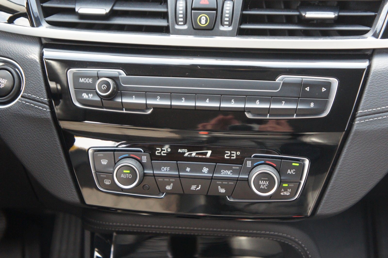 BMW X1 xDrive 25e xLine - Samsaru's Car Outlet
