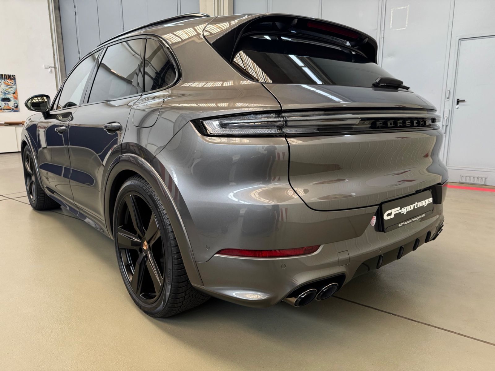 Porsche Cayenne E-Hybrid SB SH MATRIX HAL PANO LUFT TOP