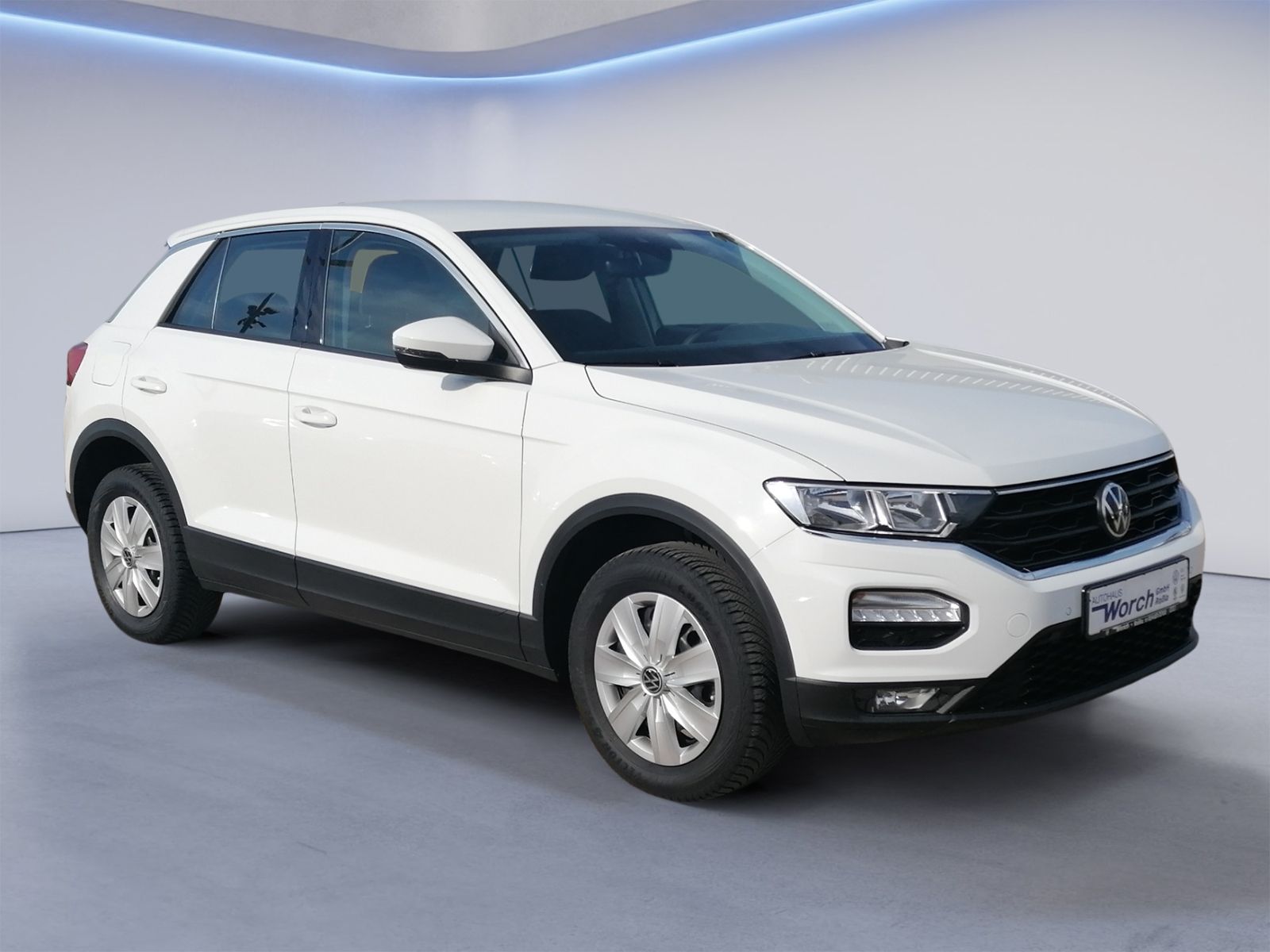 Volkswagen T-Roc 1.0 TSI - Samsaru's Car Outlet