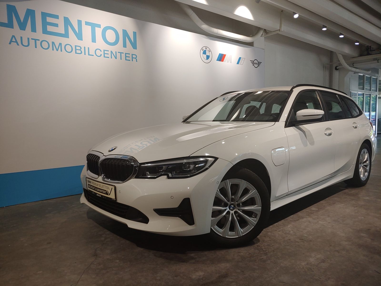 BMW 320e Advantage - Samsaru's Car Outlet