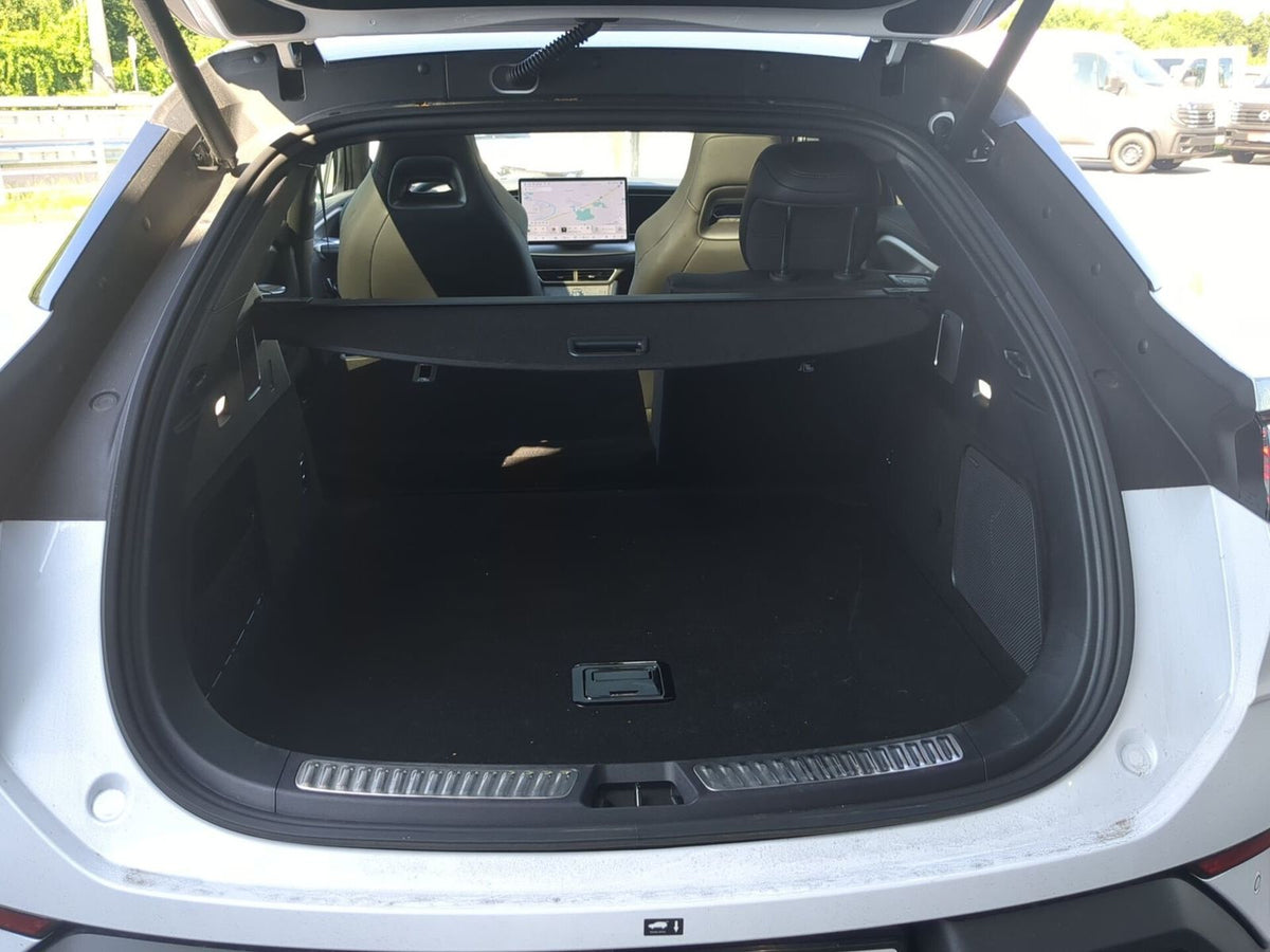 BYD Sealion 7