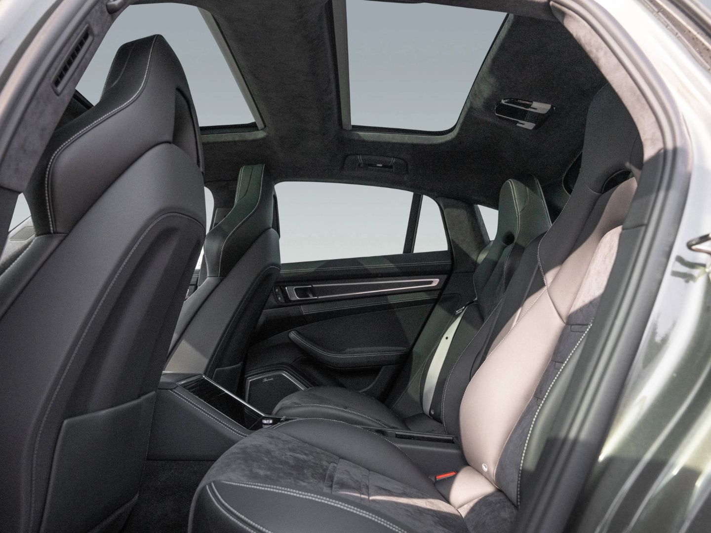 Porsche Panamera GTS Matrix Burmester Standheizung HUD