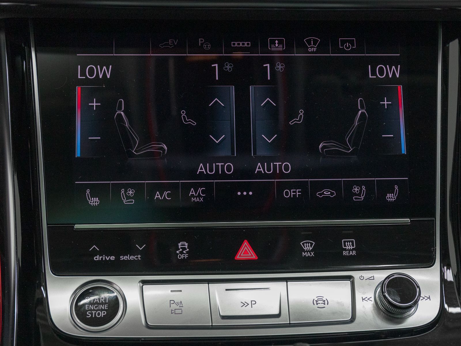 Audi A8 Lang 60 TFSIe Q - Samsaru's Car Outlet