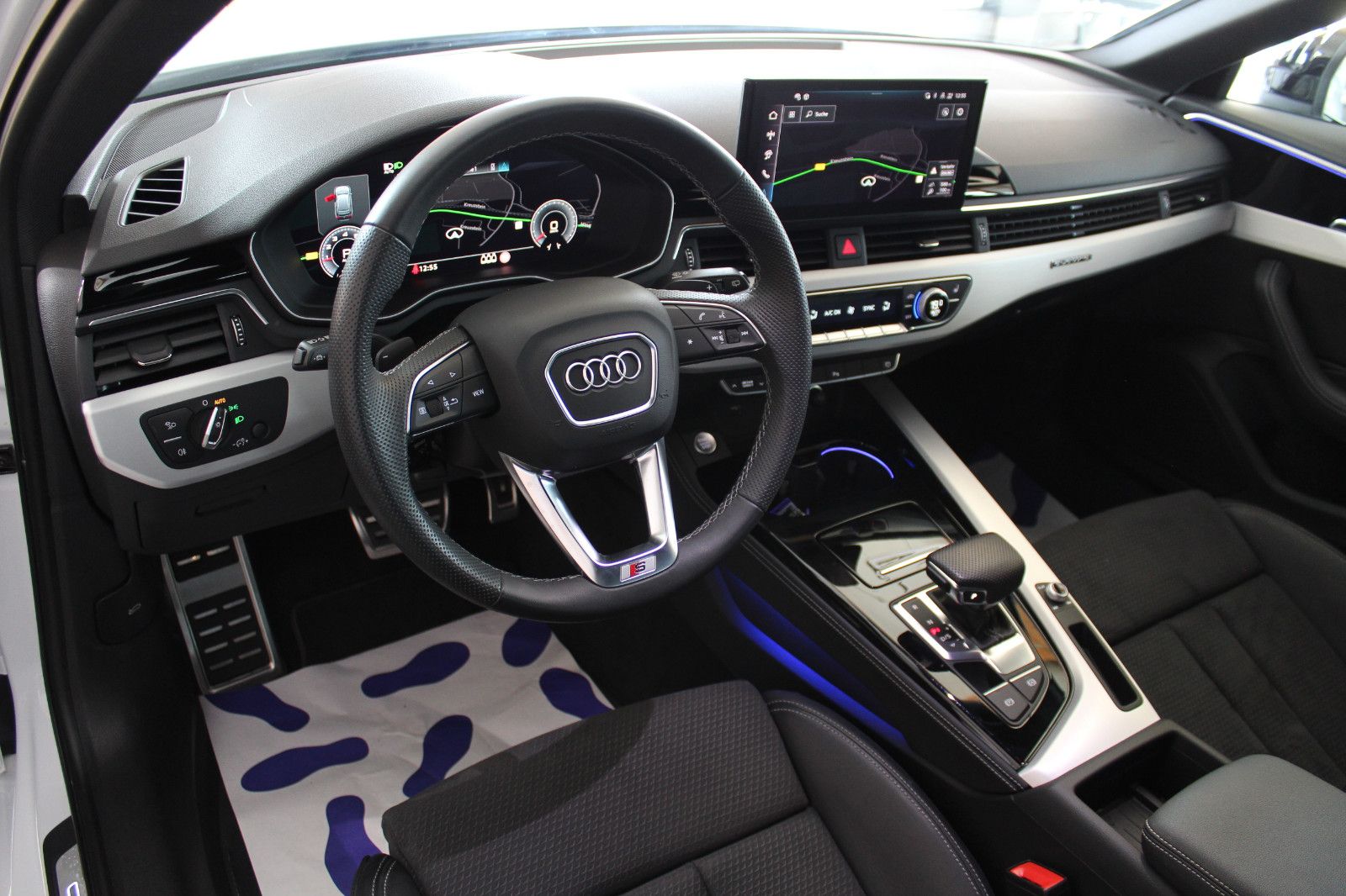 Audi A4 Avant 40 TFSI quattro S line sport