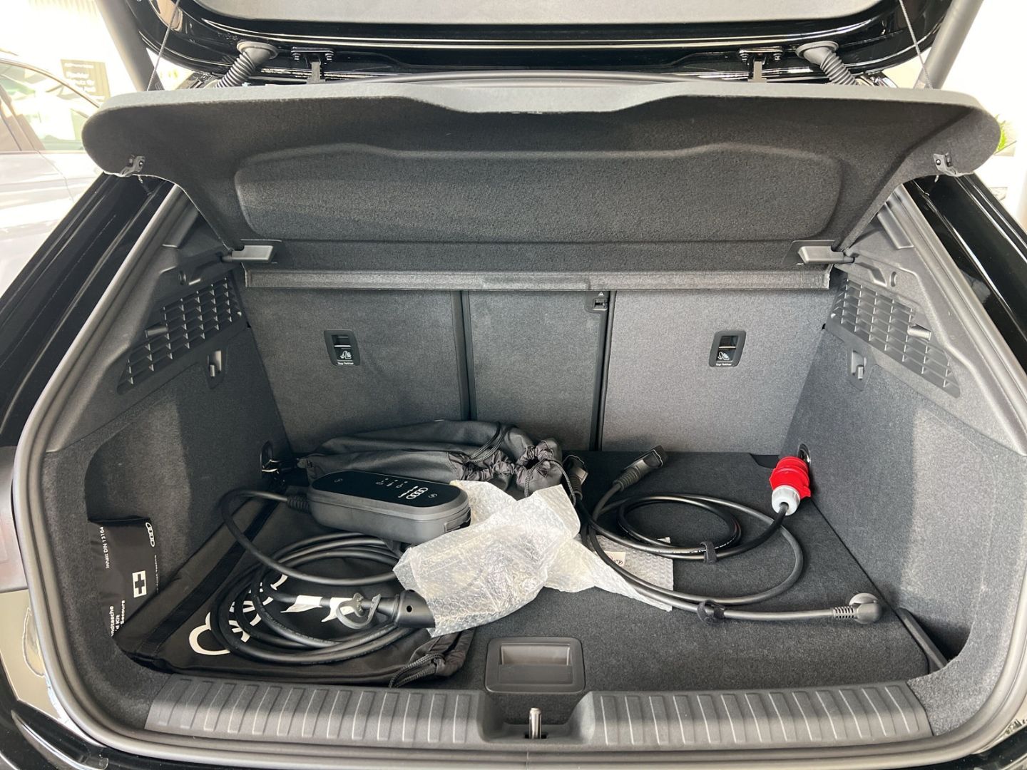 Audi A3 45TFSI e S line Sportback - Samsaru's Car Outlet