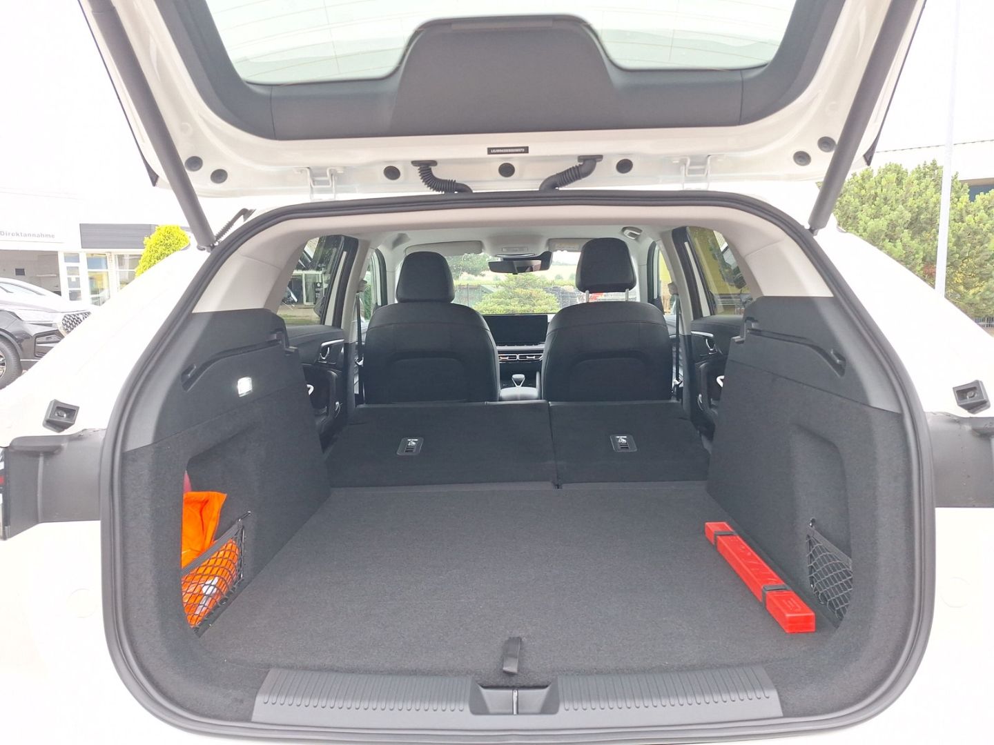 MG HS Hybrid+ Luxury LED LHZ 360° SHZ Navi Tempomat