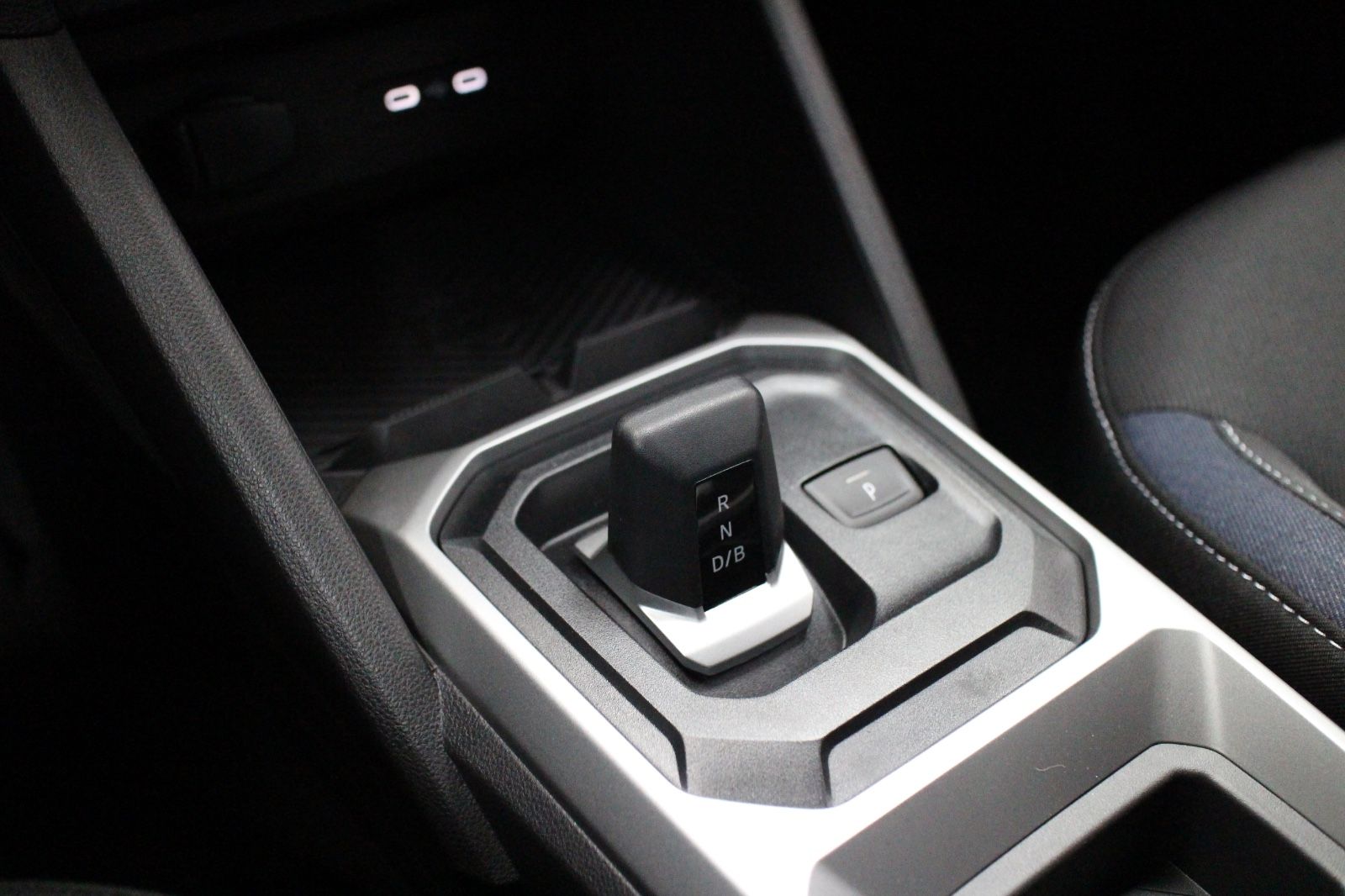 Dacia Duster III Hybrid 140 Journey - Samsaru's Car Outlet
