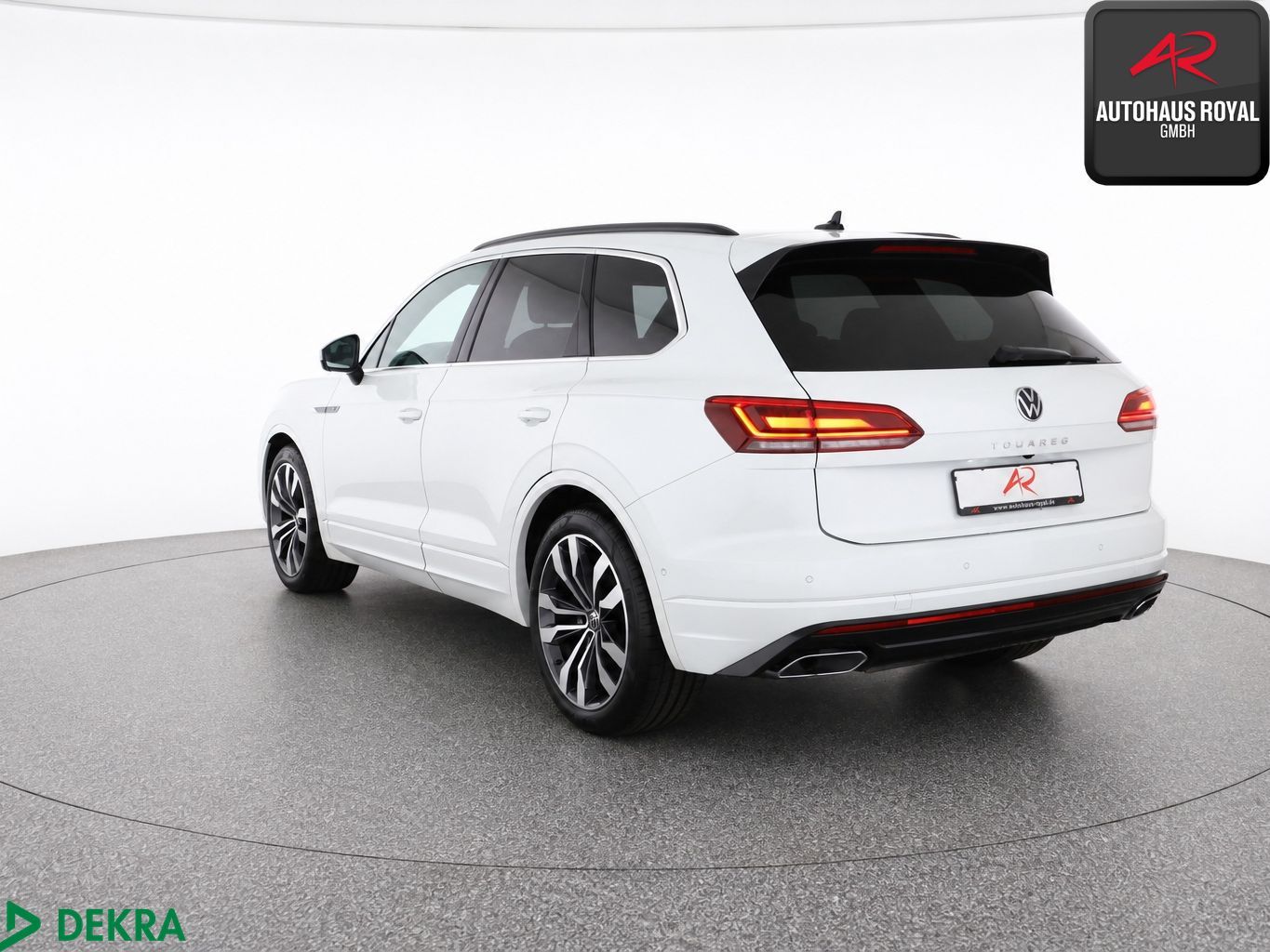 Volkswagen Touareg 3.0 TDI 4M R LINE STANDHZ,DYNAUDIO,360°