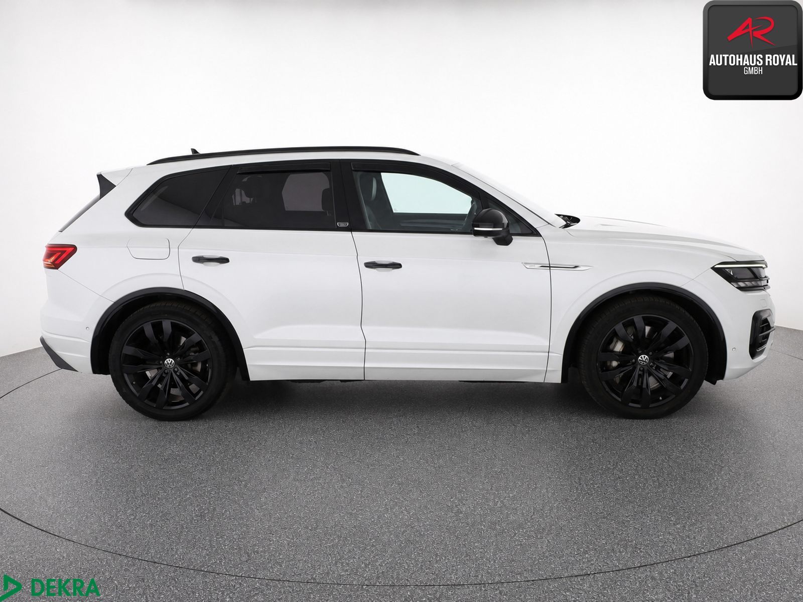 Volkswagen Touareg 4.0 TDI V8 4M R LINE NACHTSICHT,HEADUP