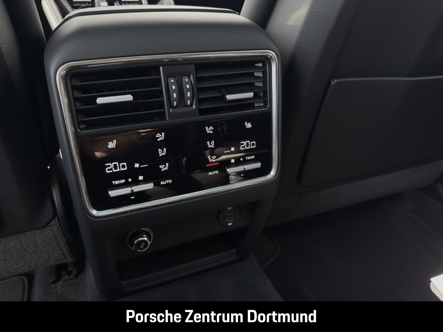 Porsche Cayenne GTS HA-Lenkung InnoDrive LED-Matrix BOSE