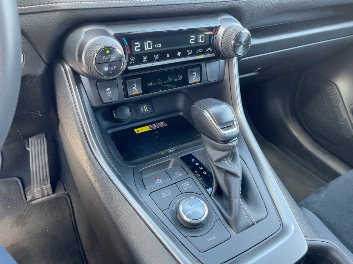 Toyota RAV4 2.5 PlugIn 4x4 GR Sport AHK*HUD*JBL*4xSHZ