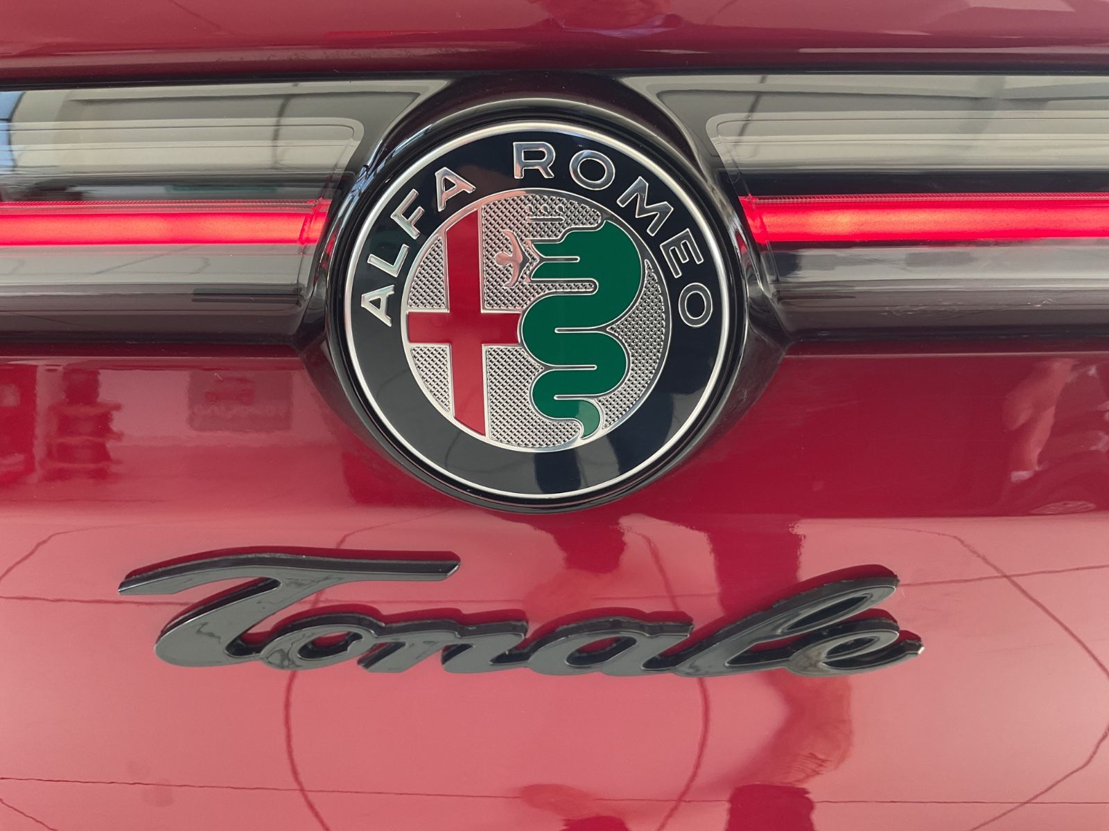 Alfa Romeo Tonale Edizione Speciale Plug-In-Hybrid AWD LED
