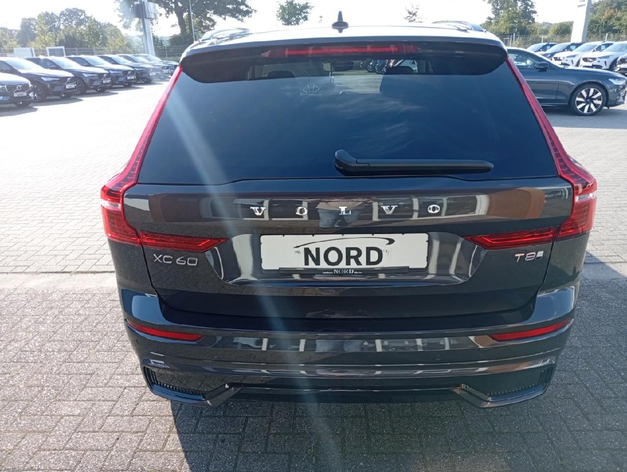 Volvo XC60 T8 Ultra Dark Plug-In Hybrid AWD/B&W/AHK