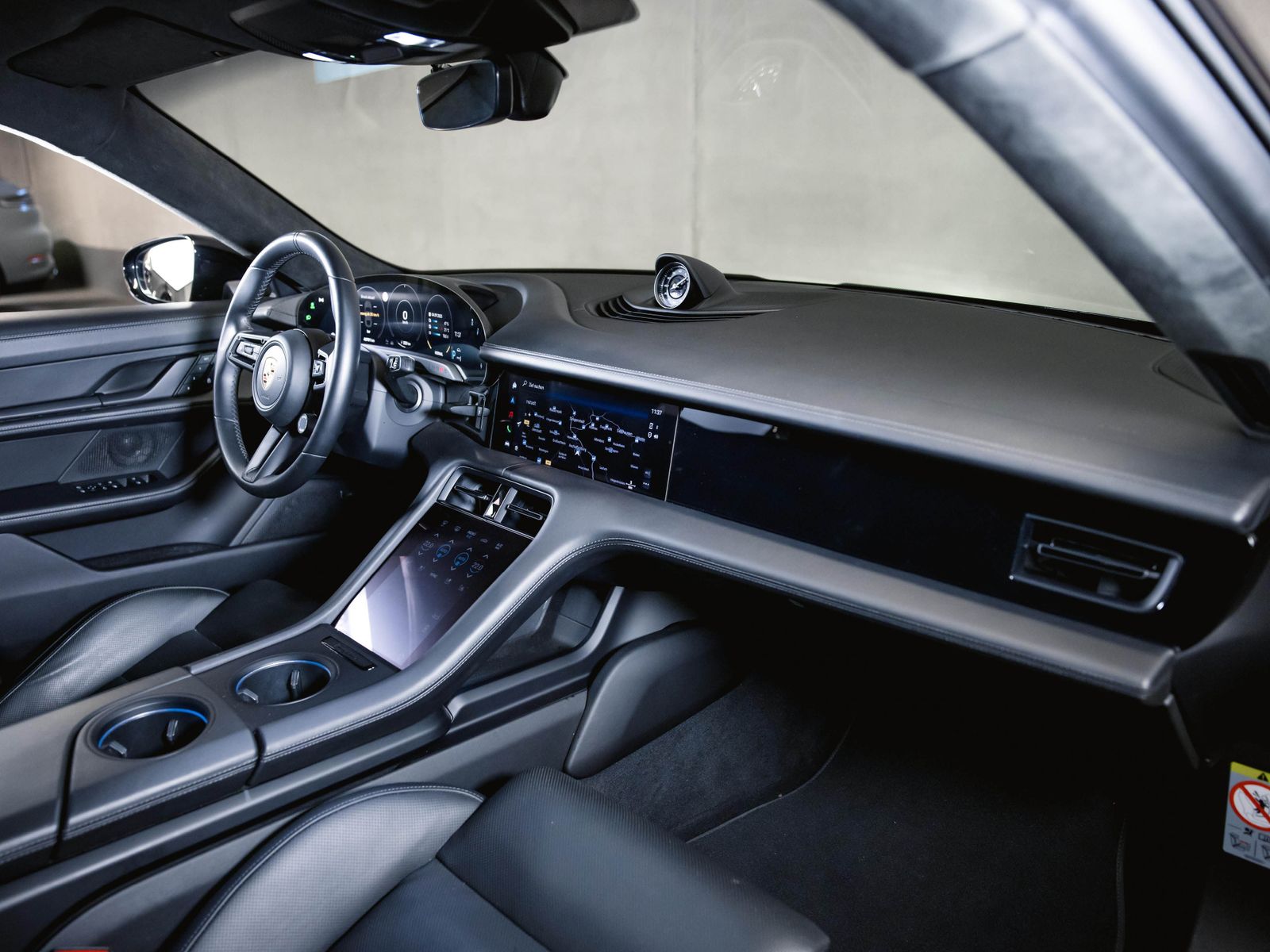 Porsche Taycan GTS InnoDrive BOSE Hinterachslenkung