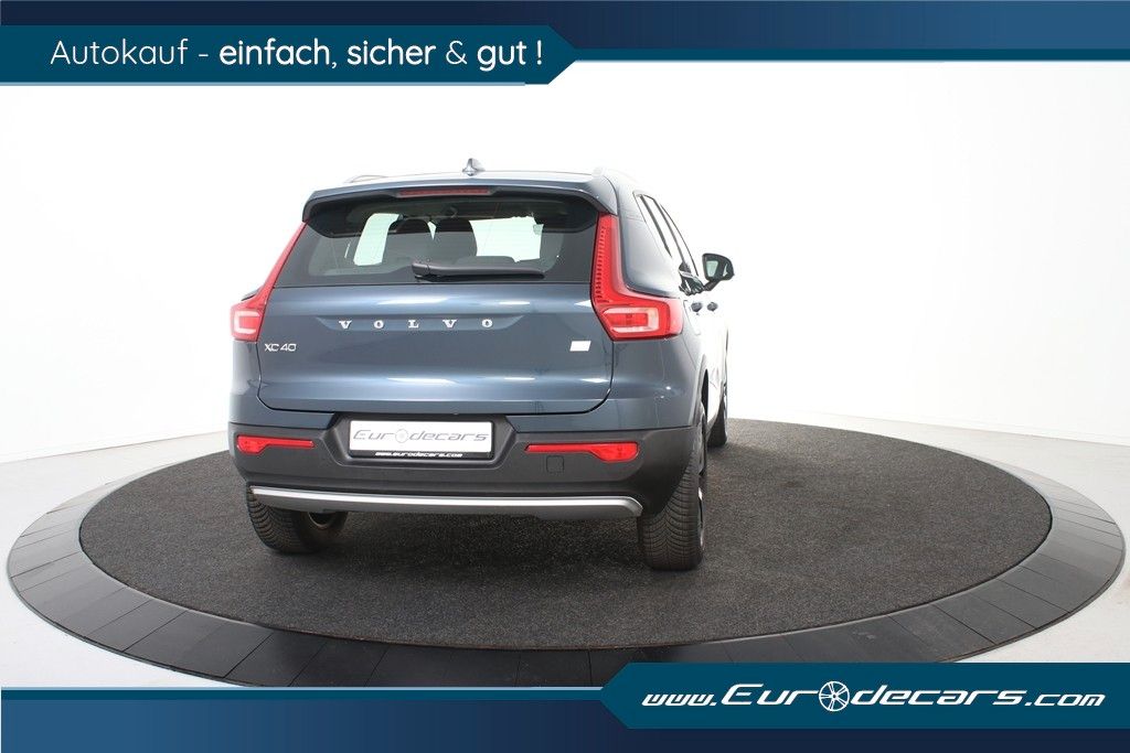 Volvo XC40 T4 Recharge Inscription - Samsaru's Car Outlet