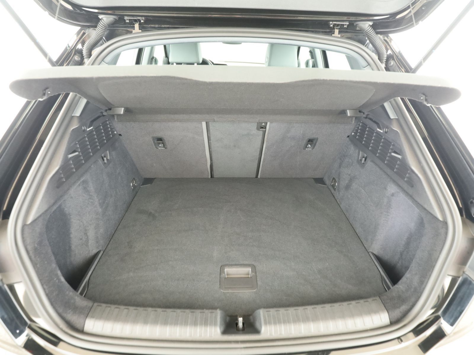 Audi A3 Sportback 35 TFSI S line *LED*PDC*MMI-Plus*