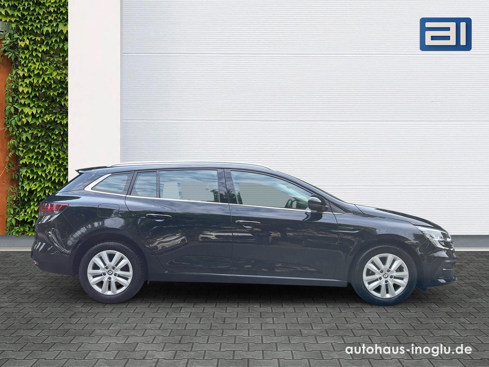Renault Megane 1.3 TCE AT Business - Samsaru's Car Outlet