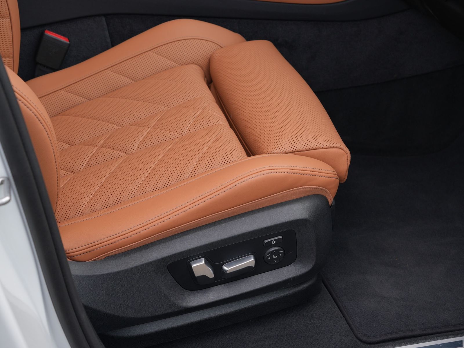 BMW X6 xDrive30d M Sport - Samsaru's Car Outlet