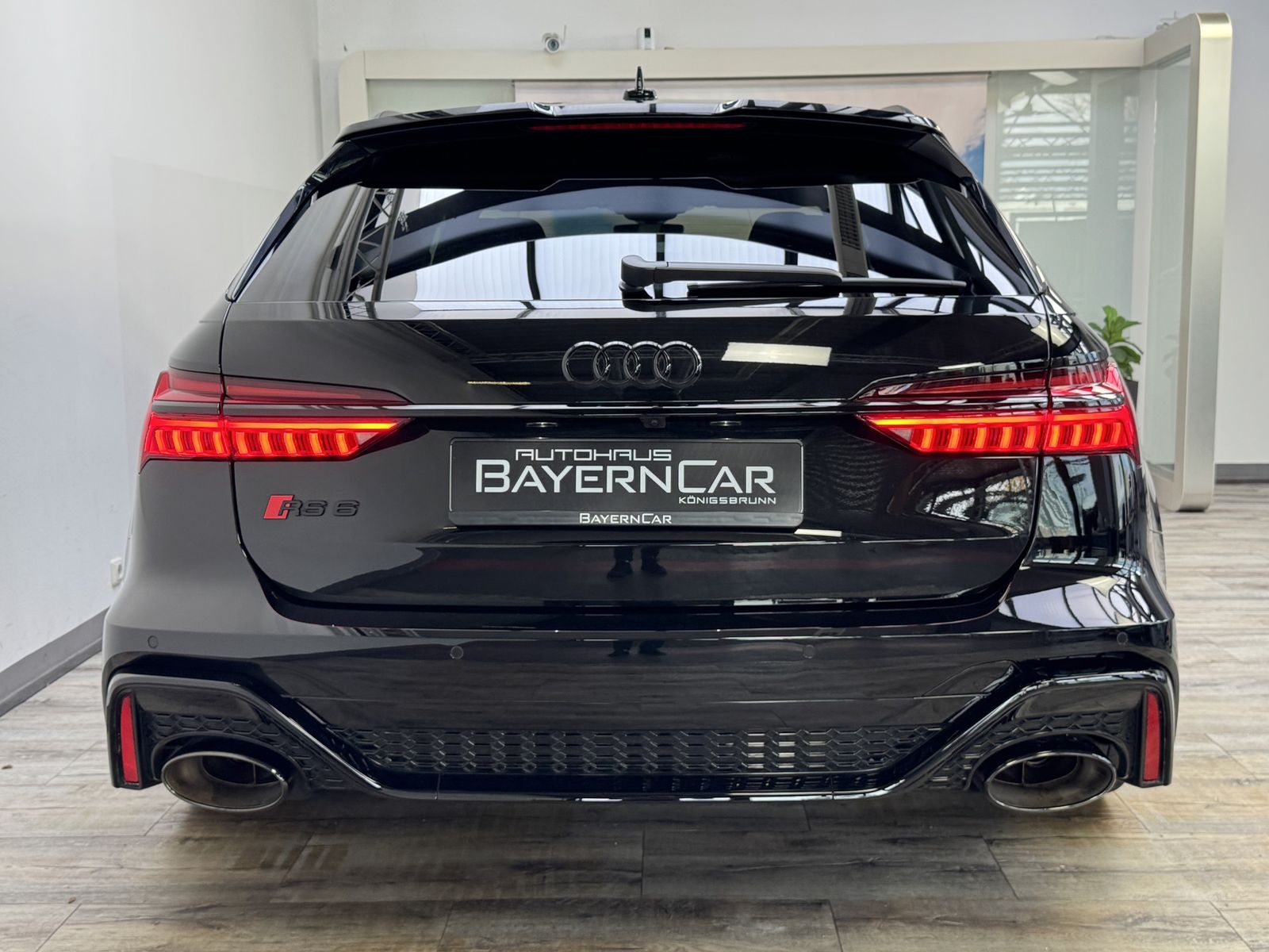 Audi RS6 Performance Matrix RS Design/Abgas Pano HUD