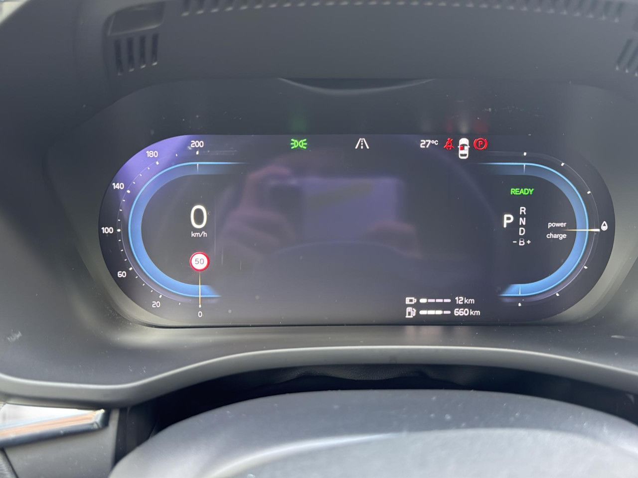 Volvo XC 60 R Design Recharge Plug-In Hybrid AWD Navi