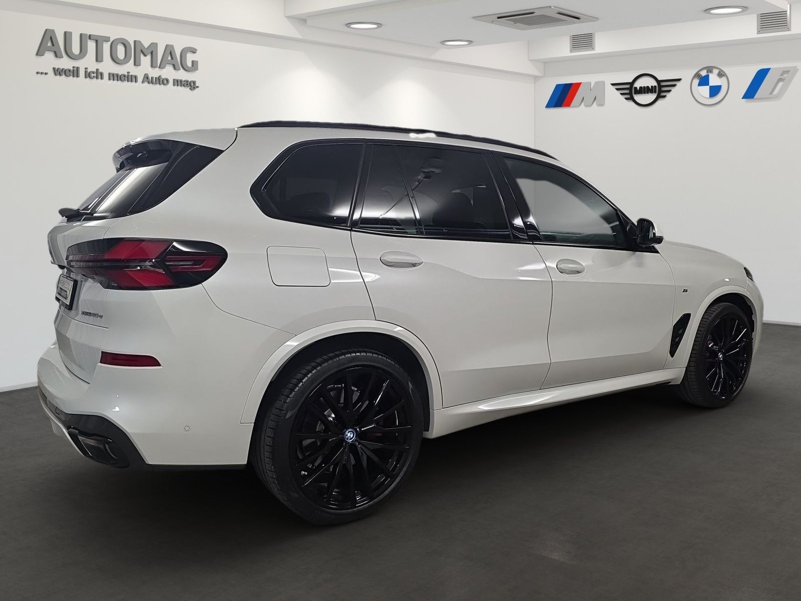 BMW X5 xDrive50e M-Sport-Pro*Panoramadach*22"*Integr