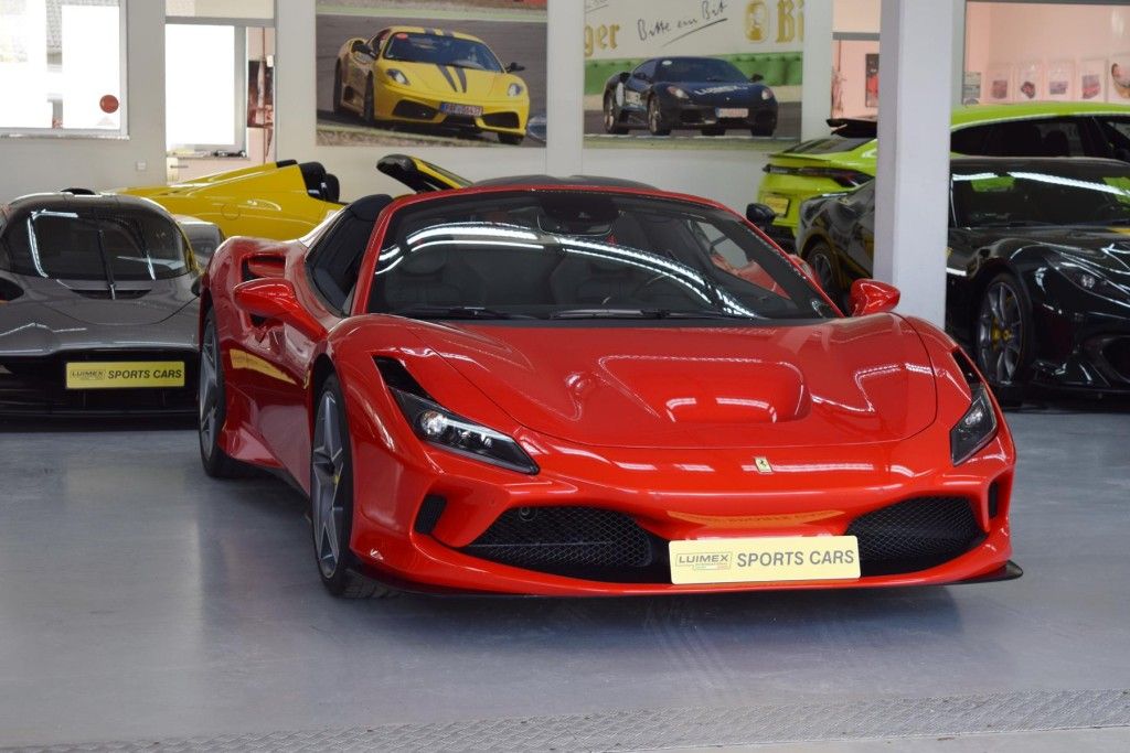 Ferrari F8 Spider - Samsaru's Car Outlet