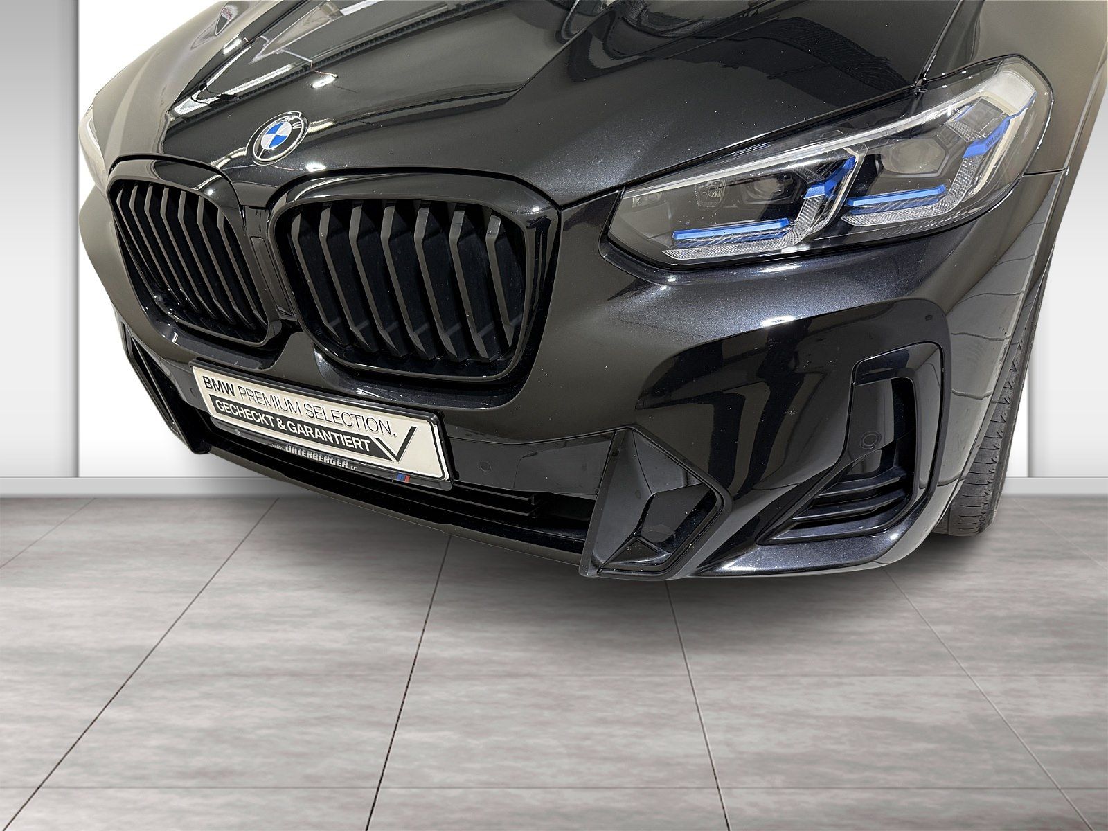 BMW X3 xDrive30d M Sportpaket - Samsaru's Car Outlet