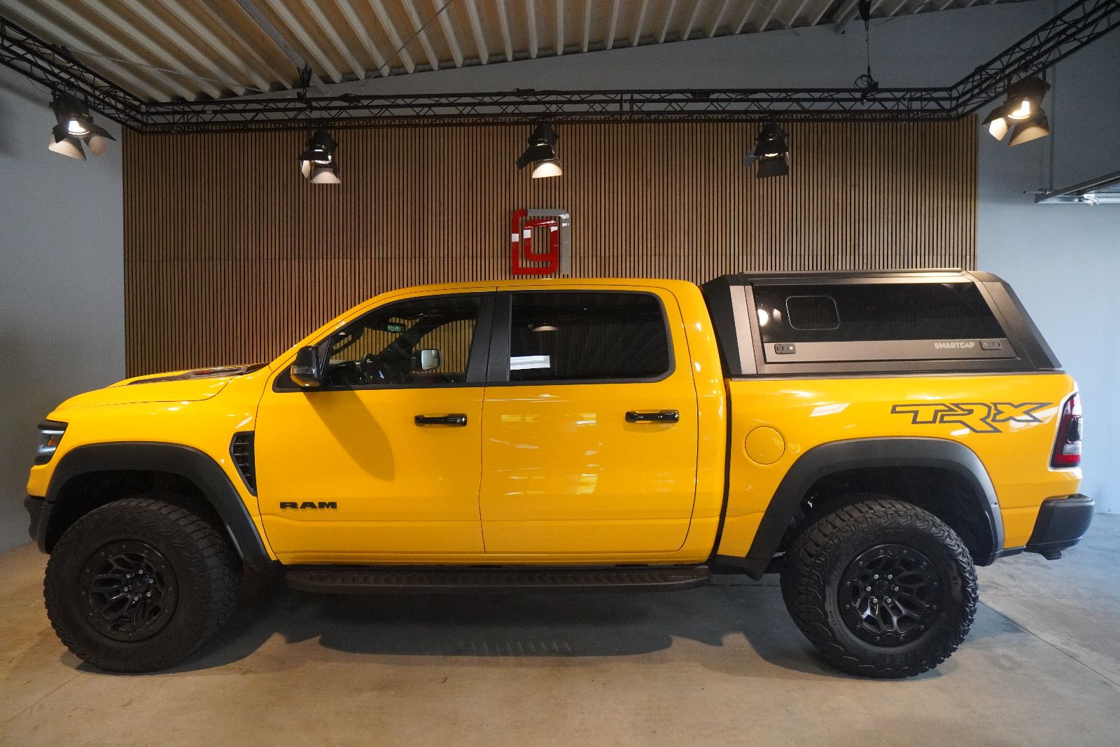 Dodge RAM 1500 TRX V8 6.2 L -Hardtop-MWST-Top Zustand