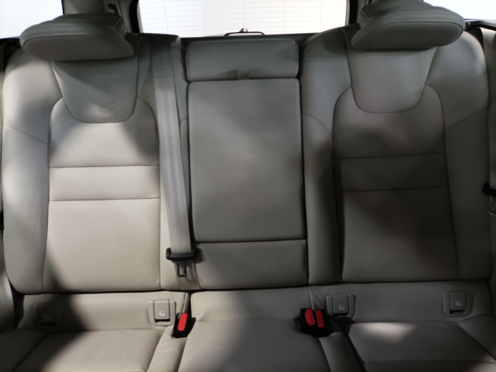 Volvo V 60 T6 PHEV Plus Dark  AWD|LED|Navi|AHK