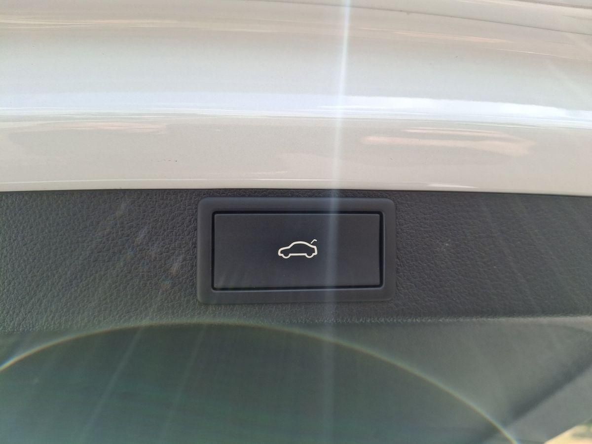 Skoda Octavia Combi 2.0 TDI RS 4x4 200PS Matrix-LED HU