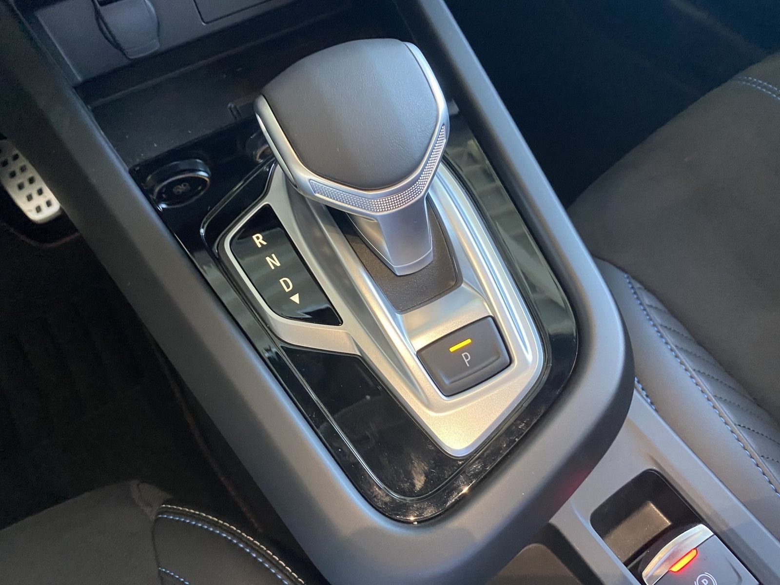 Renault Arkana ESPRIT ALPINE Mild Hybrid - Samsaru's Car Outlet