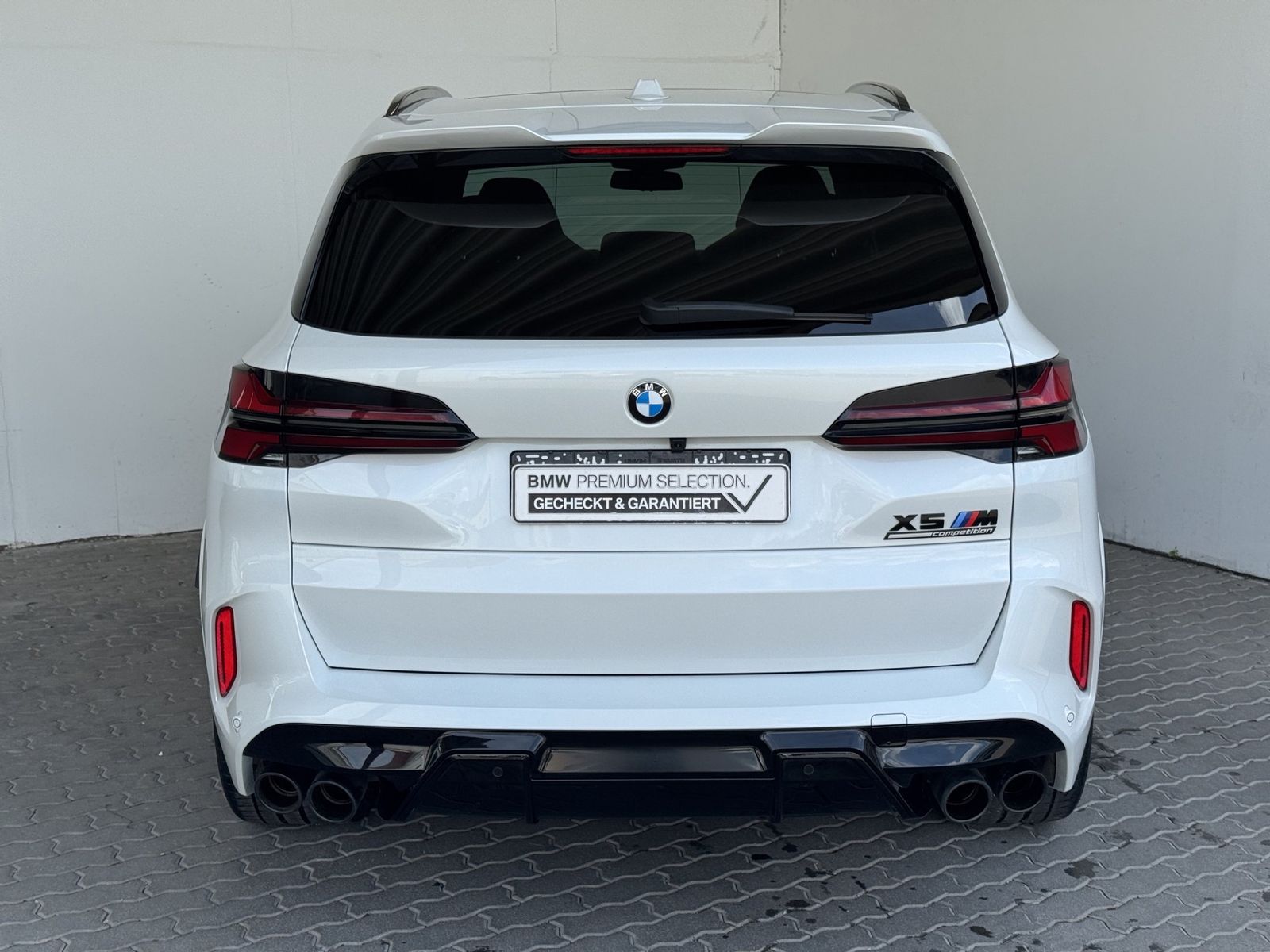 BMW X5 M Competition LiveCock.LED.PGD.AHK.Innov.B&W