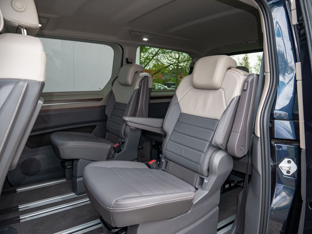 Volkswagen T7 Multivan 2.0TSI DSG - Samsaru's Car Outlet