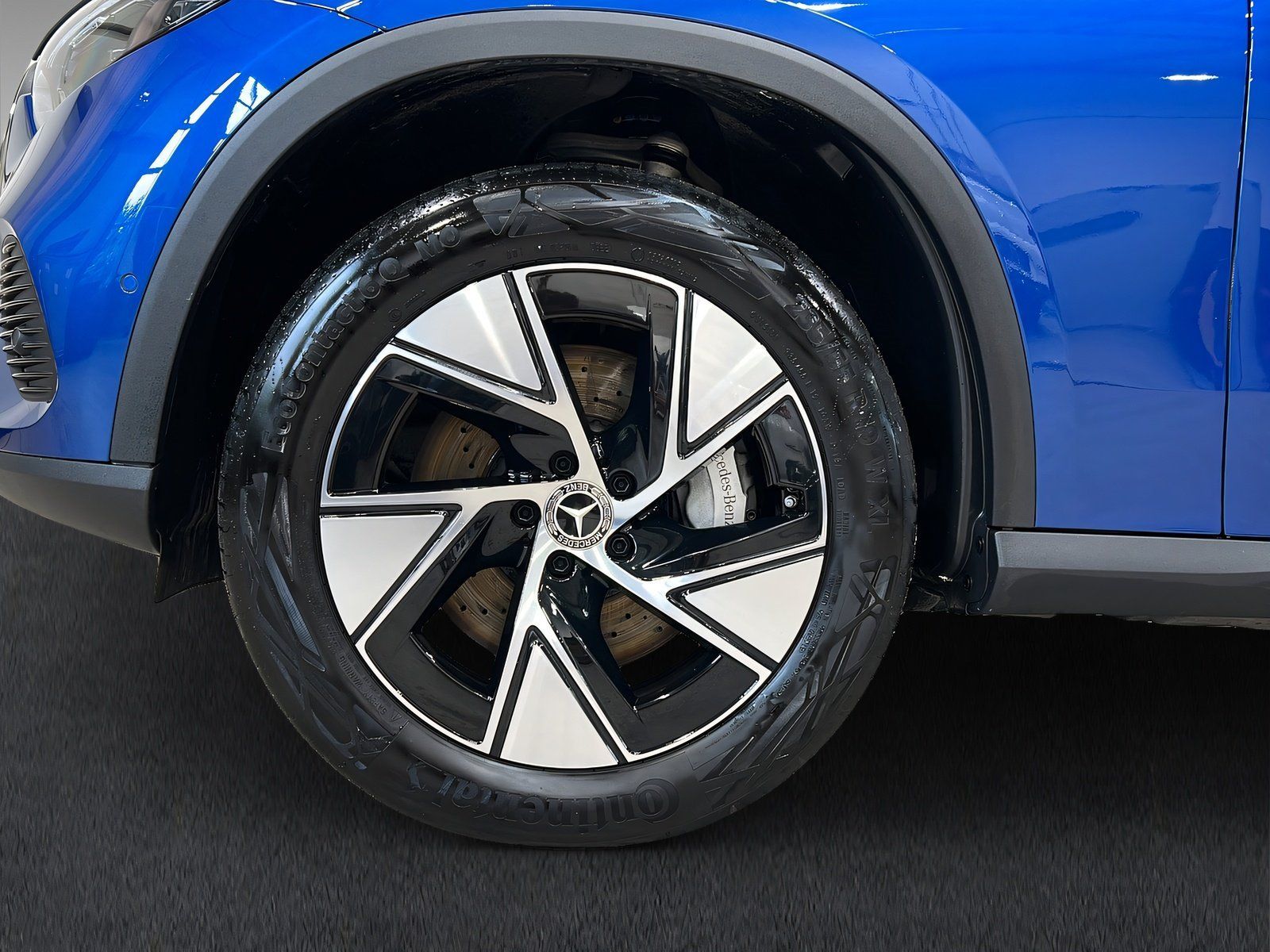 Mercedes-Benz GLC 400 e 4M Panorama+DISTR+Burmeste+AHK+Digital