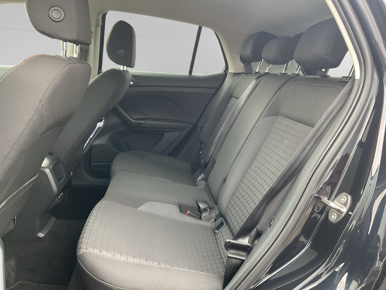 Volkswagen T-Cross 1.5 TSI DSG Life - Samsaru's Car Outlet