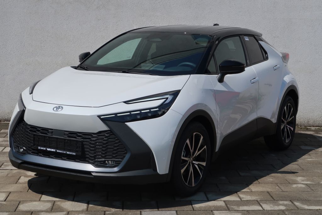 Toyota C-HR 1.8 Hybrid - Samsaru's Car Outlet