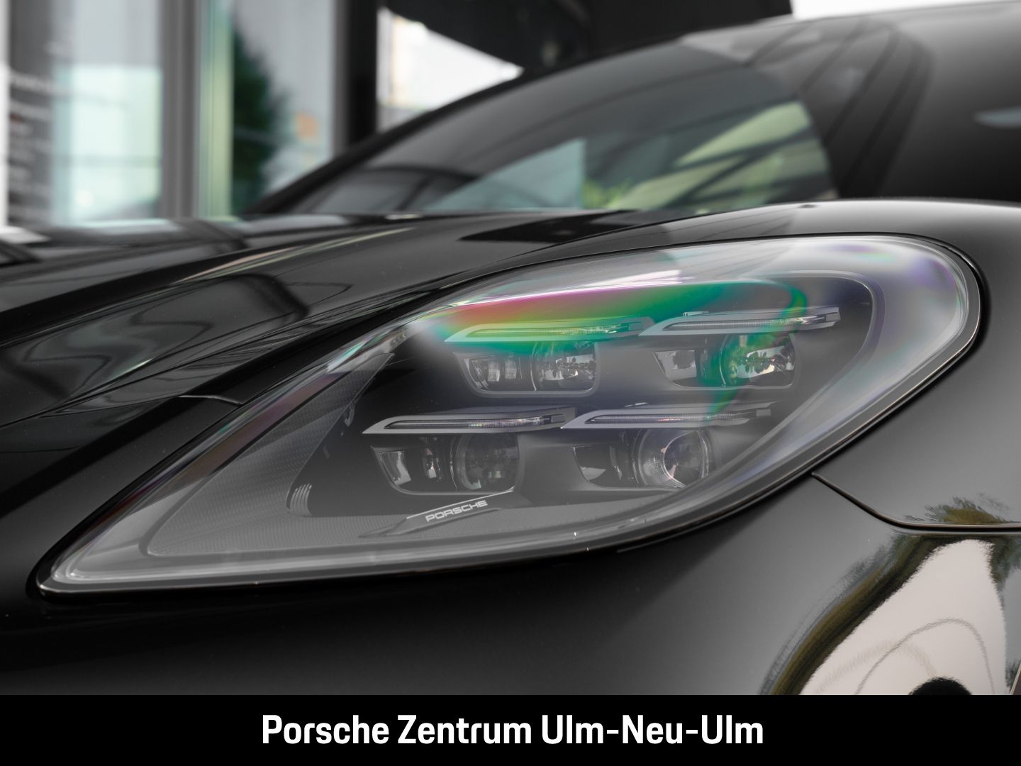 Porsche Panamera 4S E-Hybrid HA-Lenkung InnoDrive HUD